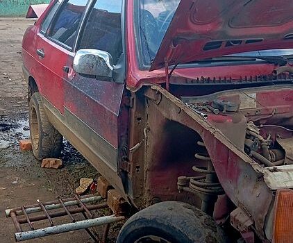 ВАЗ 2109 1996 в Баштанке на Automoto.ua ВАЗ 2109, объемом двигателя 1.5 л и пробегом 200 тыс. км за 1000 $, фото 1 на Automoto.ua