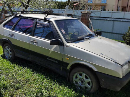 ВАЗ 2109 1999 у Львові на Automoto.ua ВАЗ 2109, об'ємом двигуна 1.5 л та пробігом 180 тис. км за 800 $, фото 1 на Automoto.ua