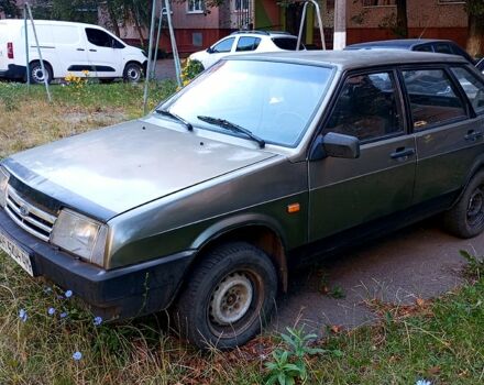 ВАЗ 2109, объемом двигателя 1.5 л и пробегом 300 тыс. км за 950 $, фото 1 на Automoto.ua