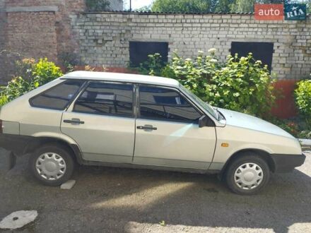 ВАЗ 2109 2002 у Рівному на Automoto.ua ВАЗ 2109, об'ємом двигуна 1.5 л та пробігом 128 тис. км за 1600 $, фото 1 на Automoto.ua