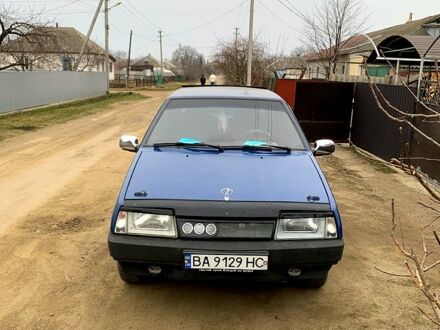ВАЗ 2109 2004 в Добровеличковке на Automoto.ua ВАЗ 2109, объемом двигателя 1.5 л и пробегом 215 тыс. км за 1800 $, фото 1 на Automoto.ua