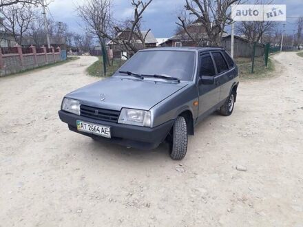 ВАЗ 2109 2006 у Яремче на Automoto.ua ВАЗ 2109, об'ємом двигуна 0 л та пробігом 200 тис. км за 1600 $, фото 1 на Automoto.ua