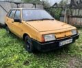 Желтый ВАЗ 2109, объемом двигателя 1.3 л и пробегом 180 тыс. км за 550 $, фото 1 на Automoto.ua