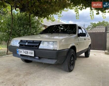 Желтый ВАЗ 2109, объемом двигателя 1.5 л и пробегом 260 тыс. км за 1200 $, фото 4 на Automoto.ua