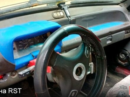 Желтый ВАЗ 2109, объемом двигателя 1.3 л и пробегом 190 тыс. км за 500 $, фото 1 на Automoto.ua