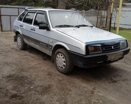 Сірий ВАЗ 2109, об'ємом двигуна 1.5 л та пробігом 100 тис. км за 1000 $, фото 4 на Automoto.ua