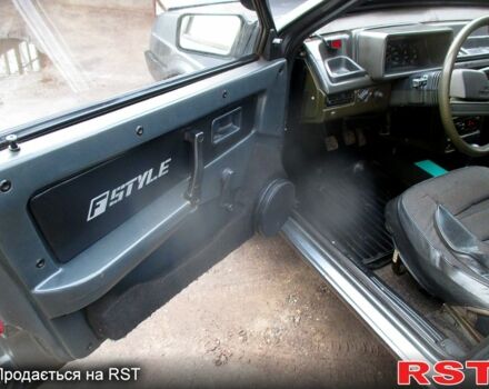 Сірий ВАЗ 2109, об'ємом двигуна 1.5 л та пробігом 88 тис. км за 1250 $, фото 6 на Automoto.ua