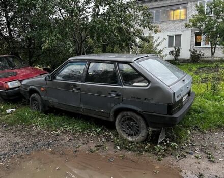 ВАЗ 2109 1990 у Львові на Automoto.ua Сірий ВАЗ 2109, об'ємом двигуна 0 л та пробігом 1 тис. км за 500 $, фото 3 на Automoto.ua