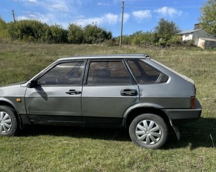 Серый ВАЗ 2109, объемом двигателя 1.5 л и пробегом 3 тыс. км за 601 $, фото 3 на Automoto.ua