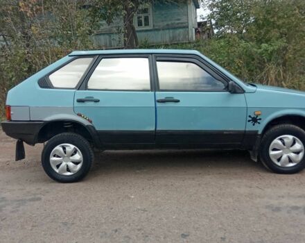 Серый ВАЗ 2109, объемом двигателя 1.5 л и пробегом 330 тыс. км за 594 $, фото 3 на Automoto.ua