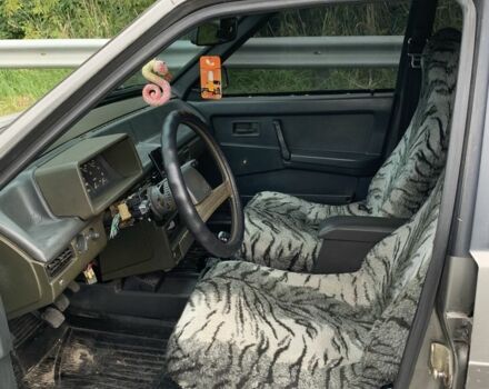 Сірий ВАЗ 2109, об'ємом двигуна 1.5 л та пробігом 63 тис. км за 1050 $, фото 9 на Automoto.ua