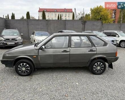 ВАЗ 2109 1990 в Хмельницком на Automoto.ua Серый ВАЗ 2109, объемом двигателя 1.5 л и пробегом 150 тыс. км за 850 $, фото 6 на Automoto.ua