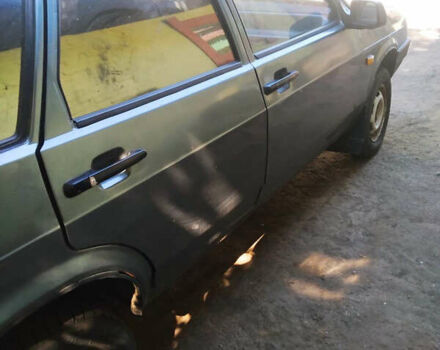 Серый ВАЗ 2109, объемом двигателя 1.5 л и пробегом 95 тыс. км за 1200 $, фото 2 на Automoto.ua