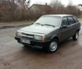 Серый ВАЗ 2109, объемом двигателя 1.3 л и пробегом 330 тыс. км за 516 $, фото 1 на Automoto.ua