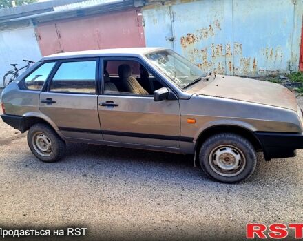Серый ВАЗ 2109, объемом двигателя 1.5 л и пробегом 240 тыс. км за 900 $, фото 2 на Automoto.ua