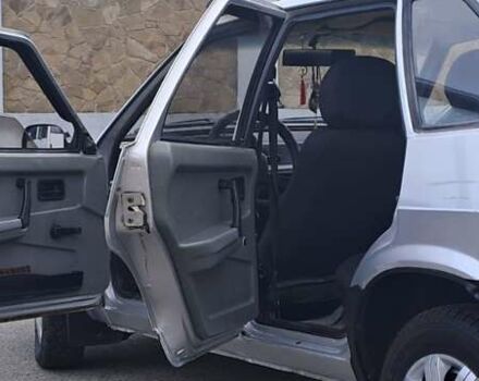 ВАЗ 2109 1991 в Чернигове на Automoto.ua Серый ВАЗ 2109, объемом двигателя 1.5 л и пробегом 33 тыс. км за 1750 $, фото 5 на Automoto.ua