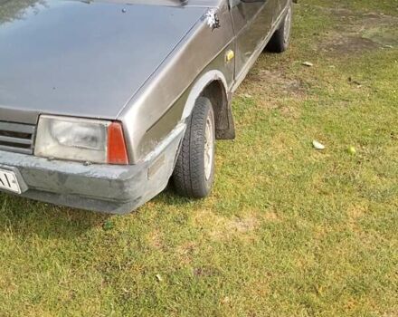 Серый ВАЗ 2109, объемом двигателя 0 л и пробегом 200 тыс. км за 600 $, фото 3 на Automoto.ua