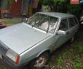 Серый ВАЗ 2109, объемом двигателя 1.3 л и пробегом 200 тыс. км за 700 $, фото 1 на Automoto.ua