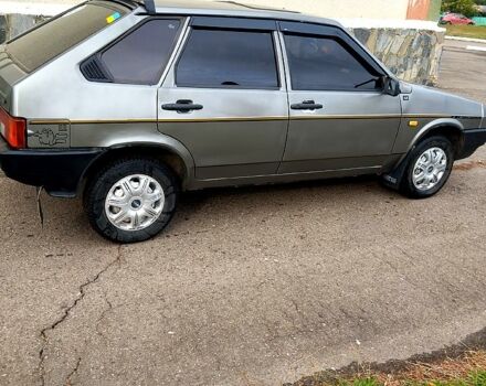 Серый ВАЗ 2109, объемом двигателя 1.5 л и пробегом 200 тыс. км за 1100 $, фото 2 на Automoto.ua