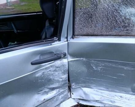 Серый ВАЗ 2109, объемом двигателя 1.6 л и пробегом 210 тыс. км за 700 $, фото 2 на Automoto.ua