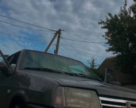 Серый ВАЗ 2109, объемом двигателя 1.5 л и пробегом 120 тыс. км за 882 $, фото 5 на Automoto.ua