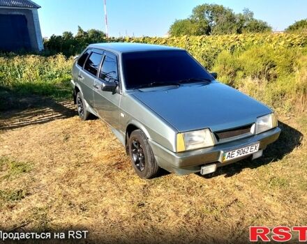 ВАЗ 2109 1992 в Новомосковске на Automoto.ua Серый ВАЗ 2109, объемом двигателя 1.5 л и пробегом 38 тыс. км за 1000 $, фото 1 на Automoto.ua