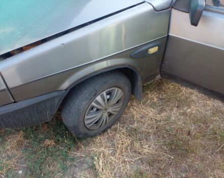 Серый ВАЗ 2109, объемом двигателя 0 л и пробегом 90 тыс. км за 842 $, фото 3 на Automoto.ua