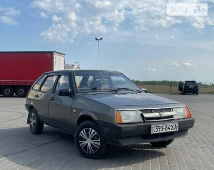 Сірий ВАЗ 2109, об'ємом двигуна 1.5 л та пробігом 200 тис. км за 950 $, фото 1 на Automoto.ua