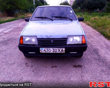 Серый ВАЗ 2109, объемом двигателя 1.5 л и пробегом 80 тыс. км за 1000 $, фото 1 на Automoto.ua