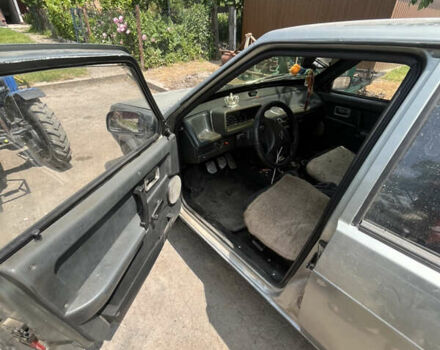 Сірий ВАЗ 2109, об'ємом двигуна 1.5 л та пробігом 64 тис. км за 1420 $, фото 10 на Automoto.ua