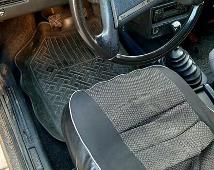 Серый ВАЗ 2109, объемом двигателя 1.3 л и пробегом 250 тыс. км за 899 $, фото 5 на Automoto.ua