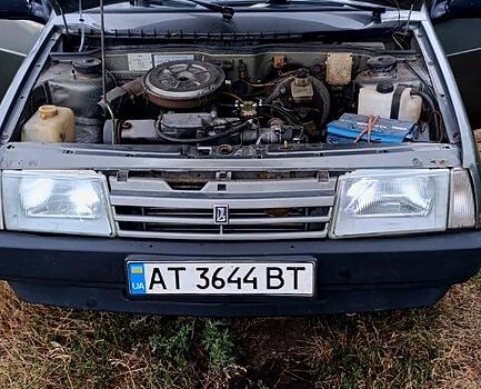 Сірий ВАЗ 2109, об'ємом двигуна 1.5 л та пробігом 400 тис. км за 1100 $, фото 2 на Automoto.ua