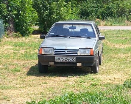 Серый ВАЗ 2109, объемом двигателя 0 л и пробегом 300 тыс. км за 757 $, фото 1 на Automoto.ua