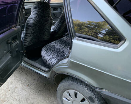 ВАЗ 2109 1995 в Тернополе на Automoto.ua Серый ВАЗ 2109, объемом двигателя 1.1 л и пробегом 75 тыс. км за 899 $, фото 18 на Automoto.ua