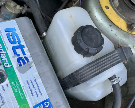 ВАЗ 2109 1995 в Тернополе на Automoto.ua Серый ВАЗ 2109, объемом двигателя 1.1 л и пробегом 75 тыс. км за 899 $, фото 7 на Automoto.ua