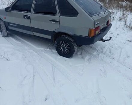 Серый ВАЗ 2109, объемом двигателя 1.5 л и пробегом 307 тыс. км за 900 $, фото 6 на Automoto.ua