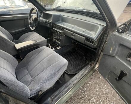 Серый ВАЗ 2109, объемом двигателя 1.5 л и пробегом 100 тыс. км за 550 $, фото 3 на Automoto.ua