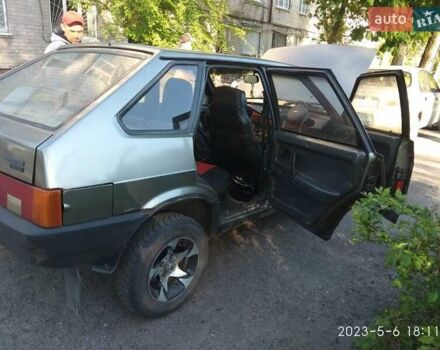 Серый ВАЗ 2109, объемом двигателя 1.5 л и пробегом 33 тыс. км за 1500 $, фото 2 на Automoto.ua