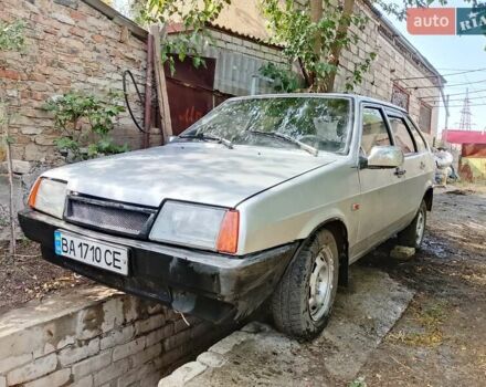 Серый ВАЗ 2109, объемом двигателя 1.5 л и пробегом 64 тыс. км за 1000 $, фото 1 на Automoto.ua