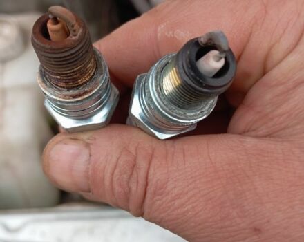 Серый ВАЗ 2109, объемом двигателя 1.5 л и пробегом 300 тыс. км за 596 $, фото 6 на Automoto.ua