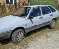 Серый ВАЗ 2109, объемом двигателя 1.5 л и пробегом 300 тыс. км за 1200 $, фото 1 на Automoto.ua
