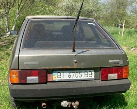 Серый ВАЗ 2109, объемом двигателя 1.5 л и пробегом 100 тыс. км за 572 $, фото 2 на Automoto.ua