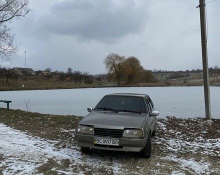 Серый ВАЗ 2109, объемом двигателя 1.5 л и пробегом 3 тыс. км за 1000 $, фото 1 на Automoto.ua
