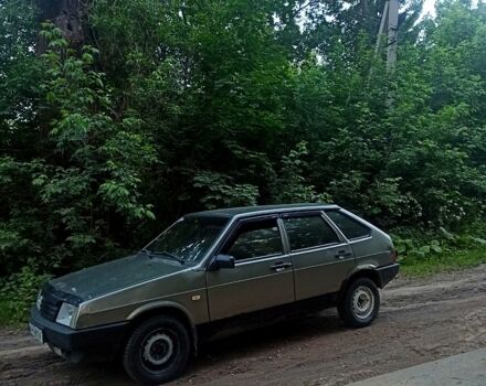 Серый ВАЗ 2109, объемом двигателя 1.5 л и пробегом 200 тыс. км за 750 $, фото 1 на Automoto.ua