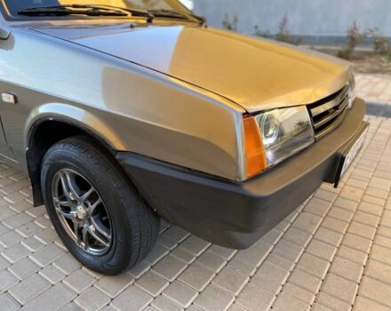 ВАЗ 2109 2001 в Одессе на Automoto.ua Серый ВАЗ 2109, объемом двигателя 1.5 л и пробегом 200 тыс. км за 1950 $, фото 3 на Automoto.ua