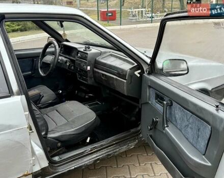 Серый ВАЗ 2109, объемом двигателя 1.5 л и пробегом 200 тыс. км за 999 $, фото 10 на Automoto.ua