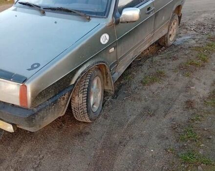 Серый ВАЗ 2109, объемом двигателя 1.5 л и пробегом 350 тыс. км за 667 $, фото 7 на Automoto.ua