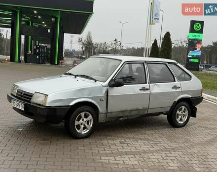 Серый ВАЗ 2109, объемом двигателя 1.5 л и пробегом 200 тыс. км за 999 $, фото 6 на Automoto.ua