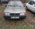 Серый ВАЗ 2109, объемом двигателя 1 л и пробегом 200 тыс. км за 1500 $, фото 1 на Automoto.ua