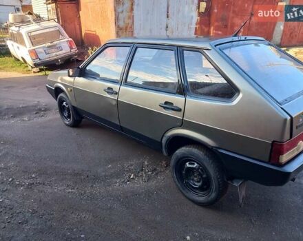 Серый ВАЗ 2109, объемом двигателя 1.5 л и пробегом 252 тыс. км за 800 $, фото 4 на Automoto.ua